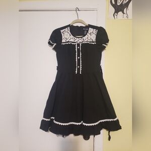 Black And White Lace Dress